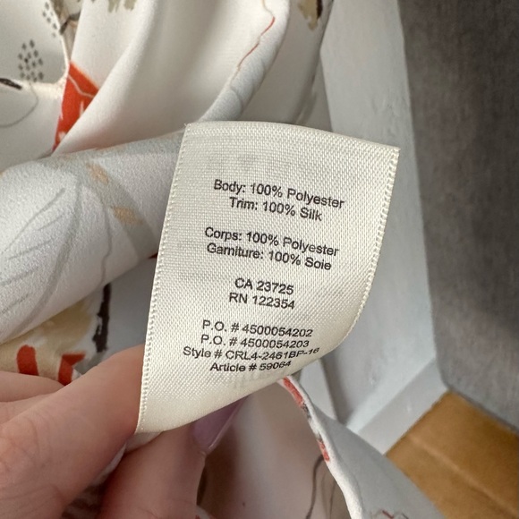 Aritzia Wilfred silk polyester tank top size small - Picture 5 of 6